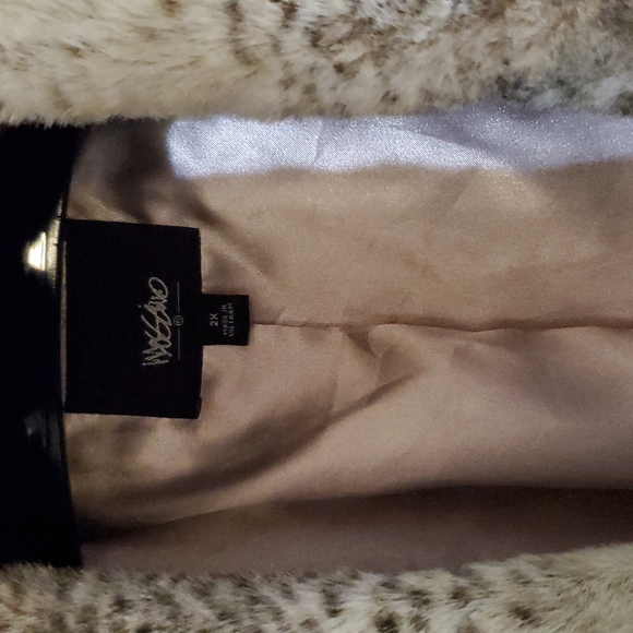 Jacket - Picture 3 of 4